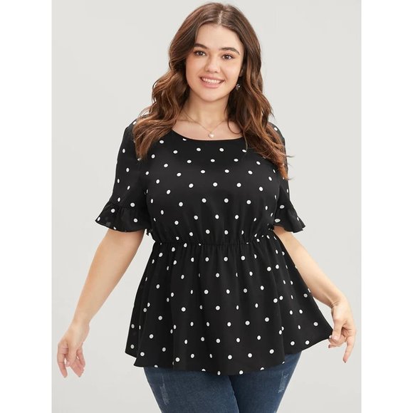 BloomChic Tops - Bloomchic Top Size 1x NWT